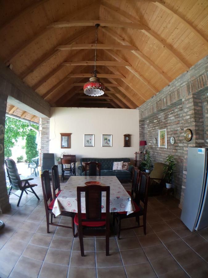 Apartman Vila Milica Kikinda Exteriér fotografie
